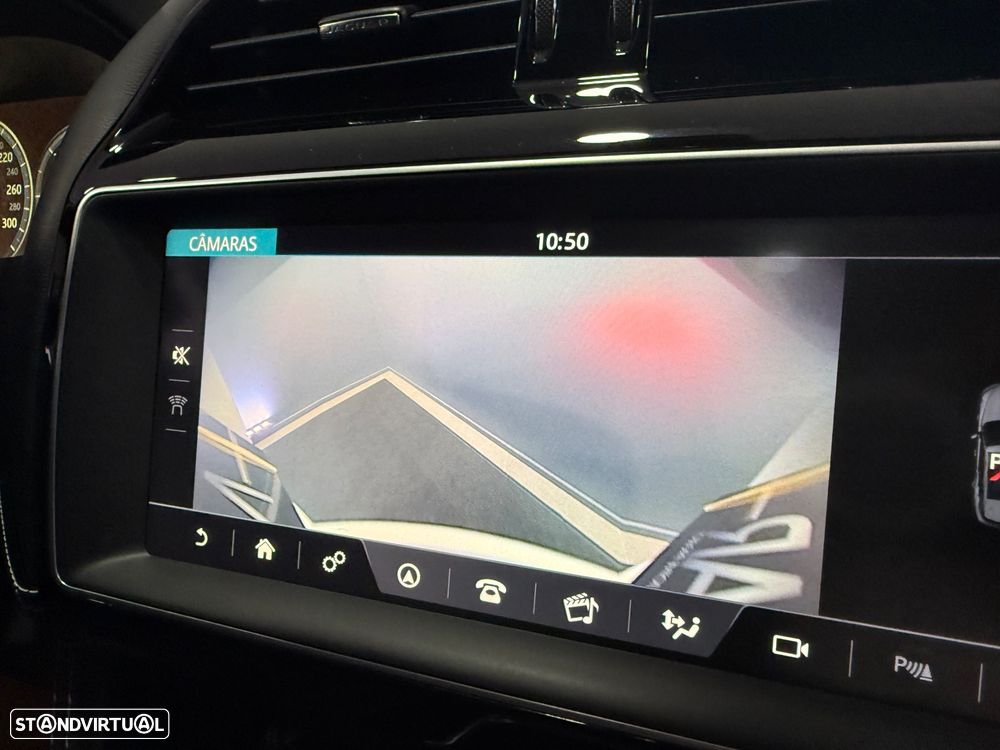 Jaguar F-Pace 2.0 i4D R-Sport Aut. - 29