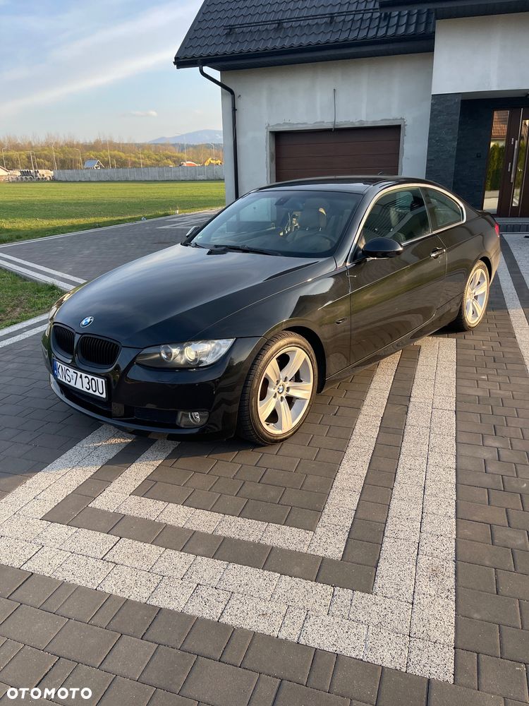 BMW Seria 3 325i M Sport Edition - 11