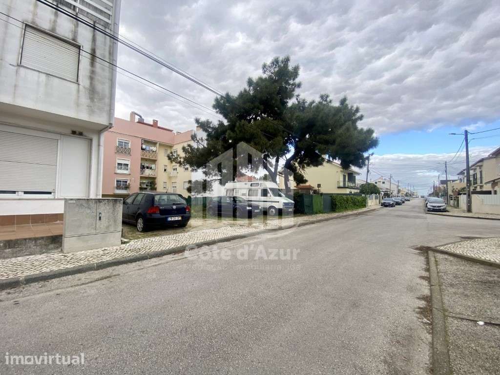 Terreno Urbano para construção - Quinta do Conde - Grande imagem: 2/8