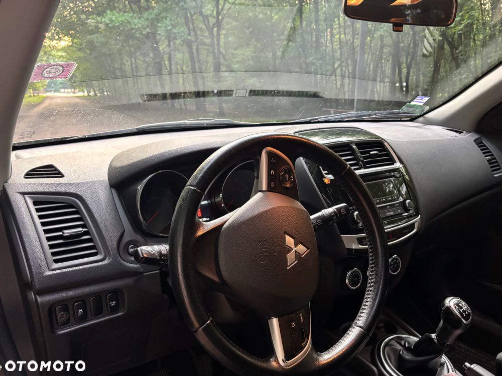 Mitsubishi ASX 1.6 Blue Sky Edition - 14