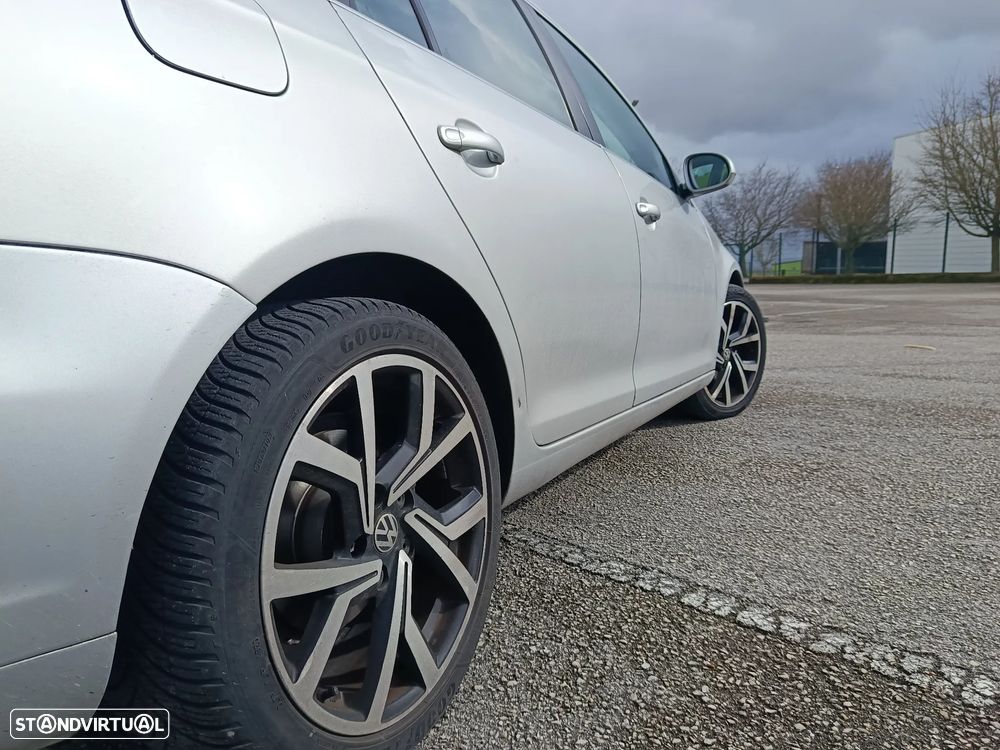 VW Golf Variant 1.6 TDi DPF BlueMotion Comfortline - 2