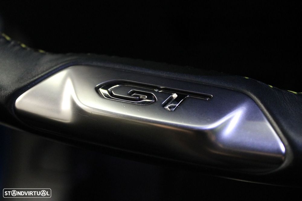 Peugeot e-2008 50 kWh GT - 15