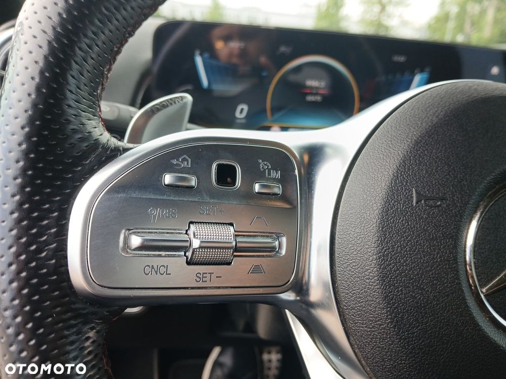 Mercedes-Benz GLB AMG 35 4-Matic - 23