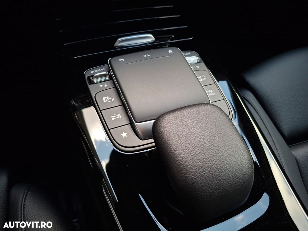 Mercedes-Benz A 250 - 33