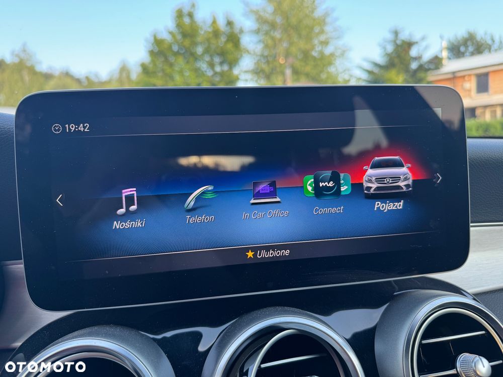 Mercedes-Benz Klasa C 200 T 9G-TRONIC AMG Line - 25