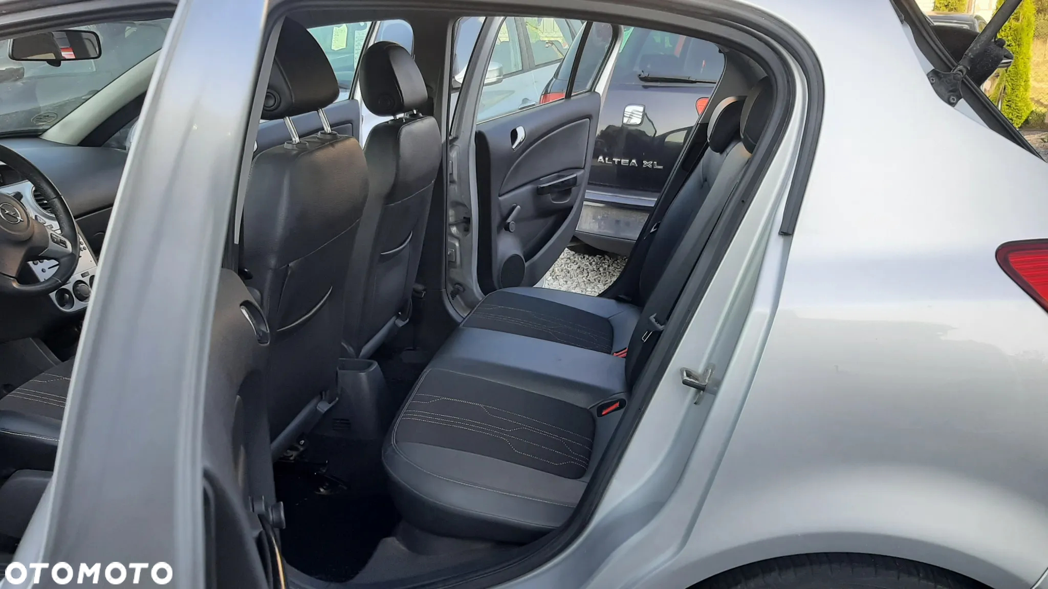 Opel Corsa 1.2 16V Graphite - 10