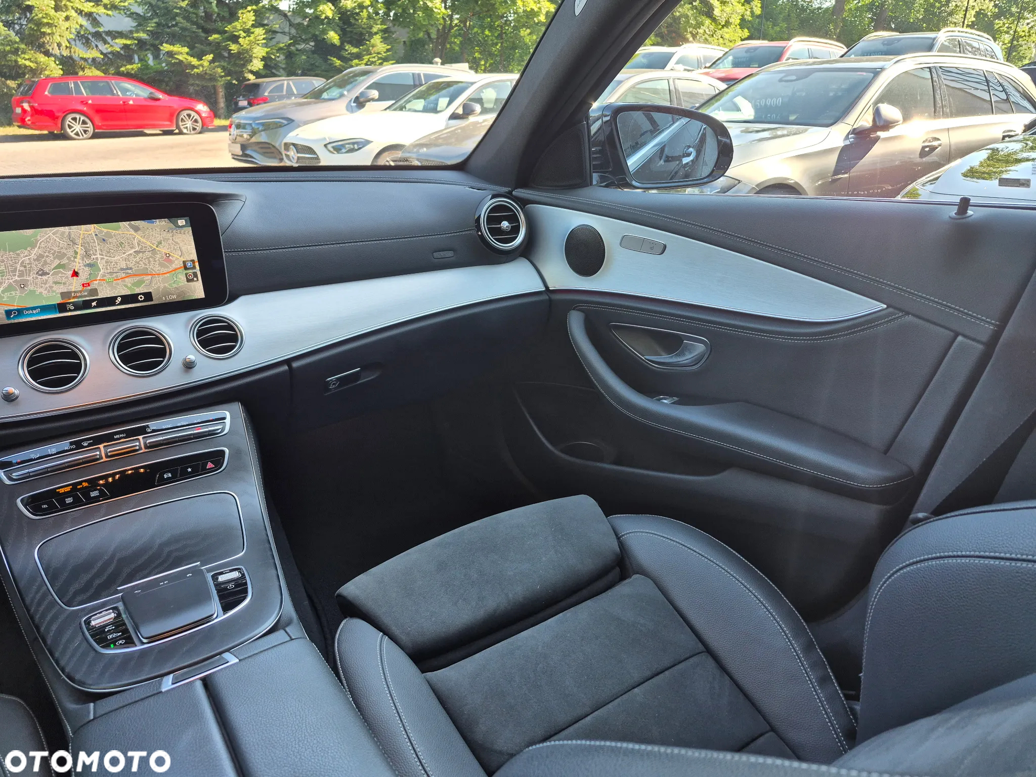 Mercedes-Benz Klasa E 220 d 4-Matic - 27