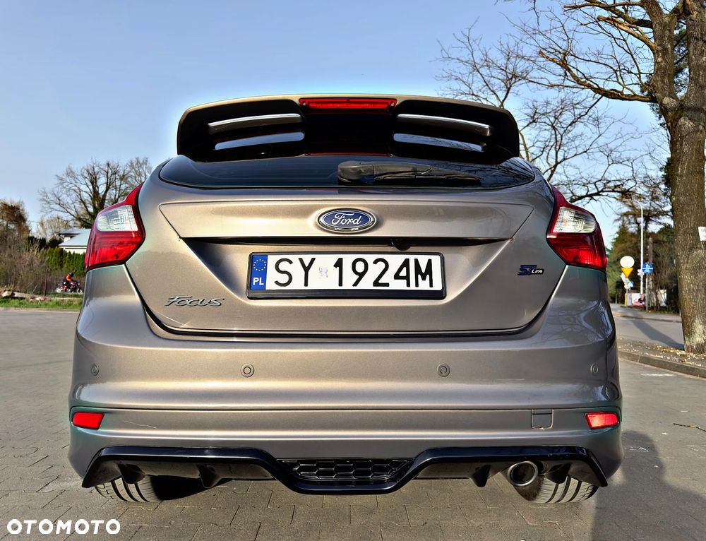 Ford Focus 1.6 EcoBoost Titanium - 13
