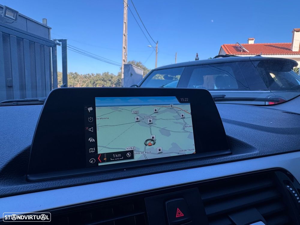 BMW 116 d Pack M - 15