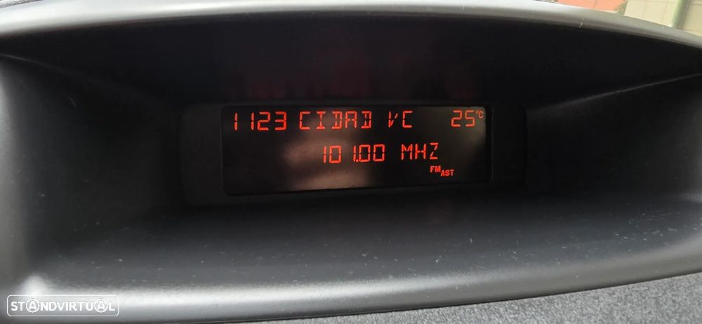 Citroën C2 1.4 HDi VTR - 5