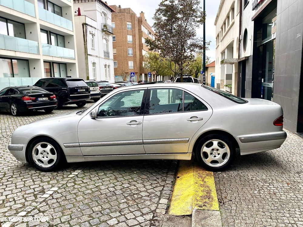 Mercedes-Benz E 220 - 10