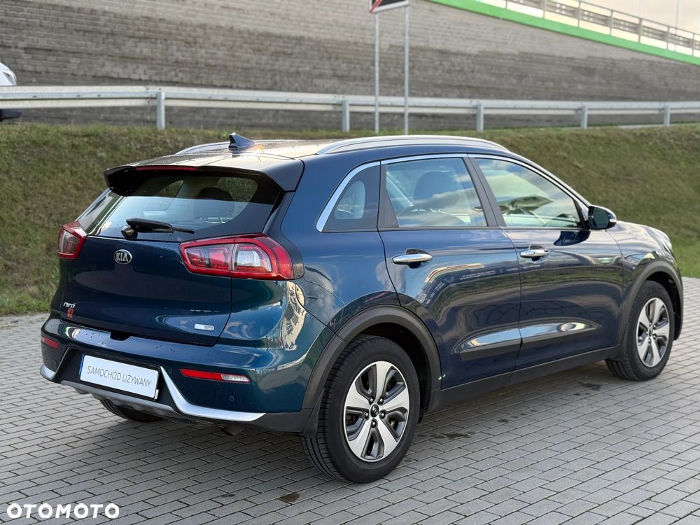 Kia Niro 1.6 GDI Hybrid L - 3