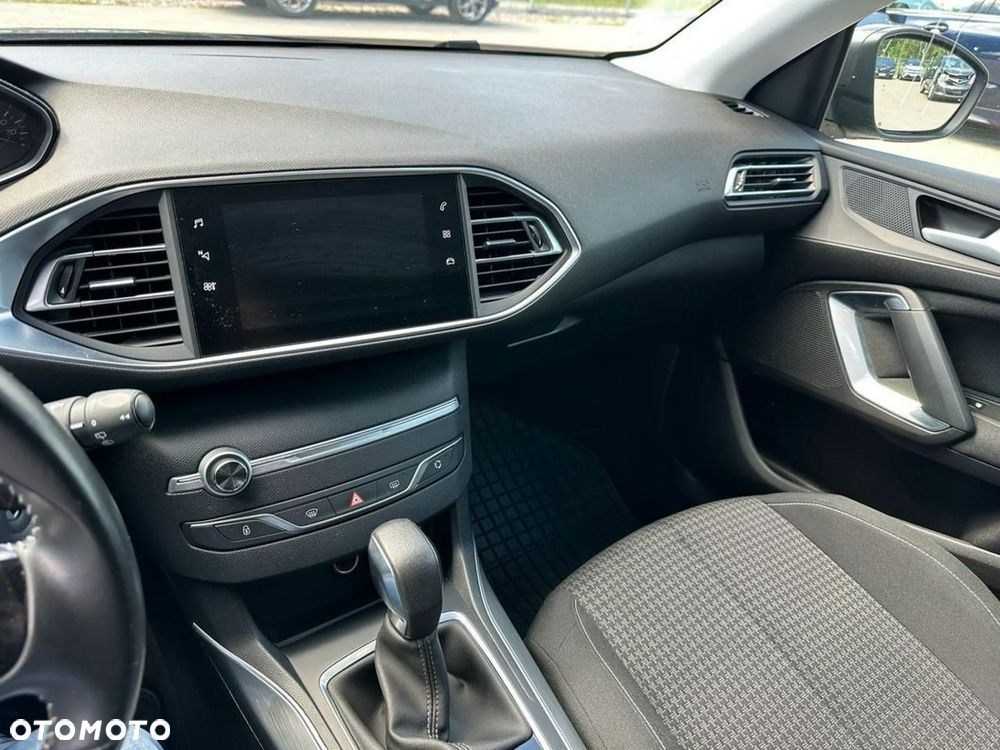 Peugeot 308 - 15