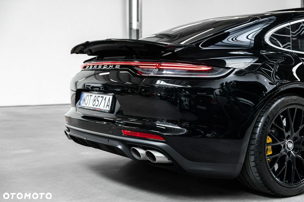 Porsche Panamera Turbo S - 17
