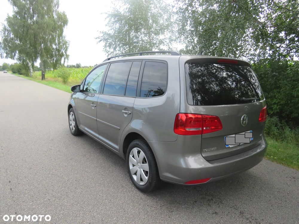 Volkswagen Touran 1.6 TDI DPF BlueMotion Technology MATCH - 21