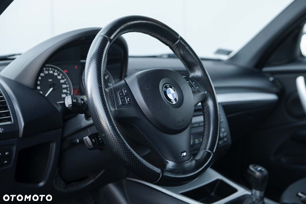 BMW Seria 1 130i - 20