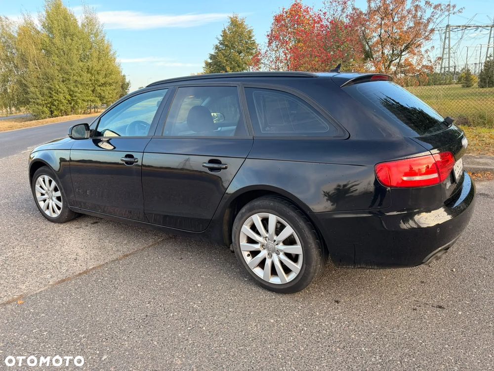 Audi A4 Avant 2010 photo 3