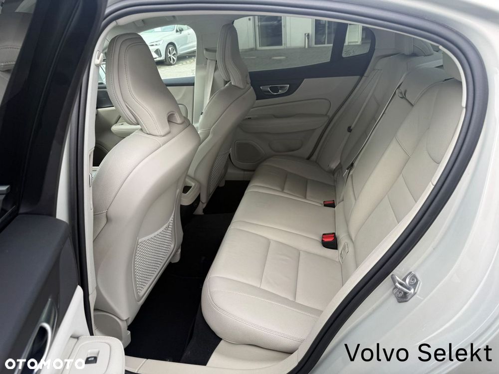 Volvo S60 - 27