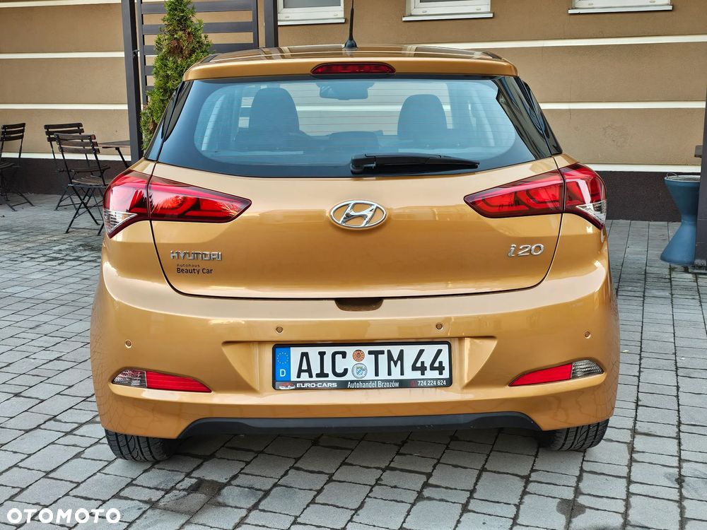 Hyundai i20 1.2 YES Gold - 6