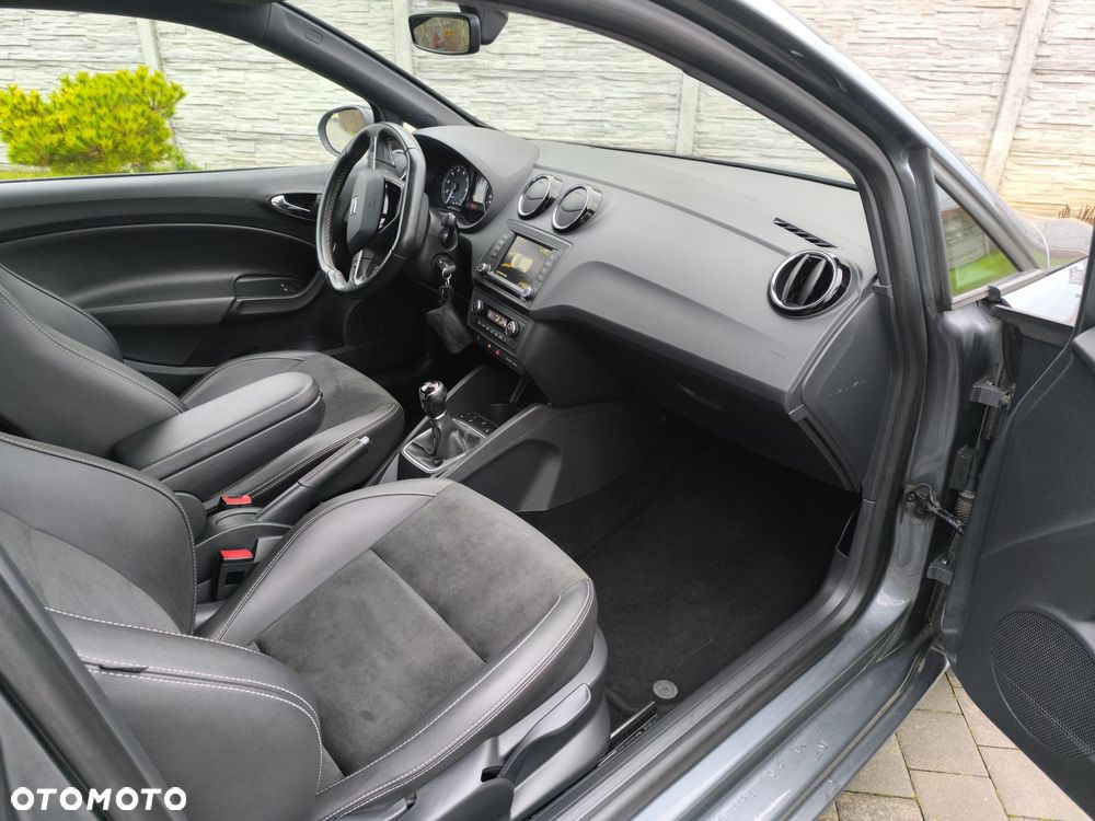 Seat Ibiza SC 1.8 TSI S&S Cupra - 22