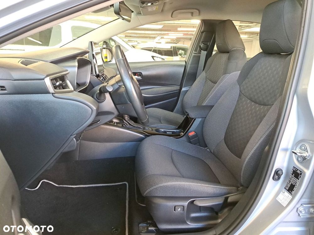 Toyota Corolla 1.8 Hybrid Comfort - 12