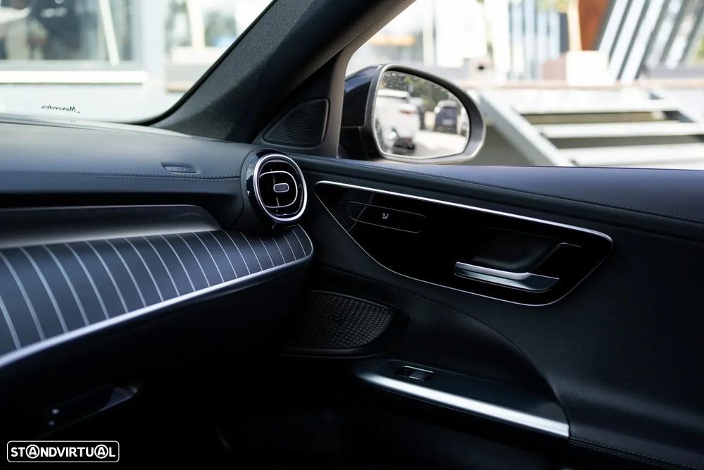 Mercedes-Benz C 300 - 40