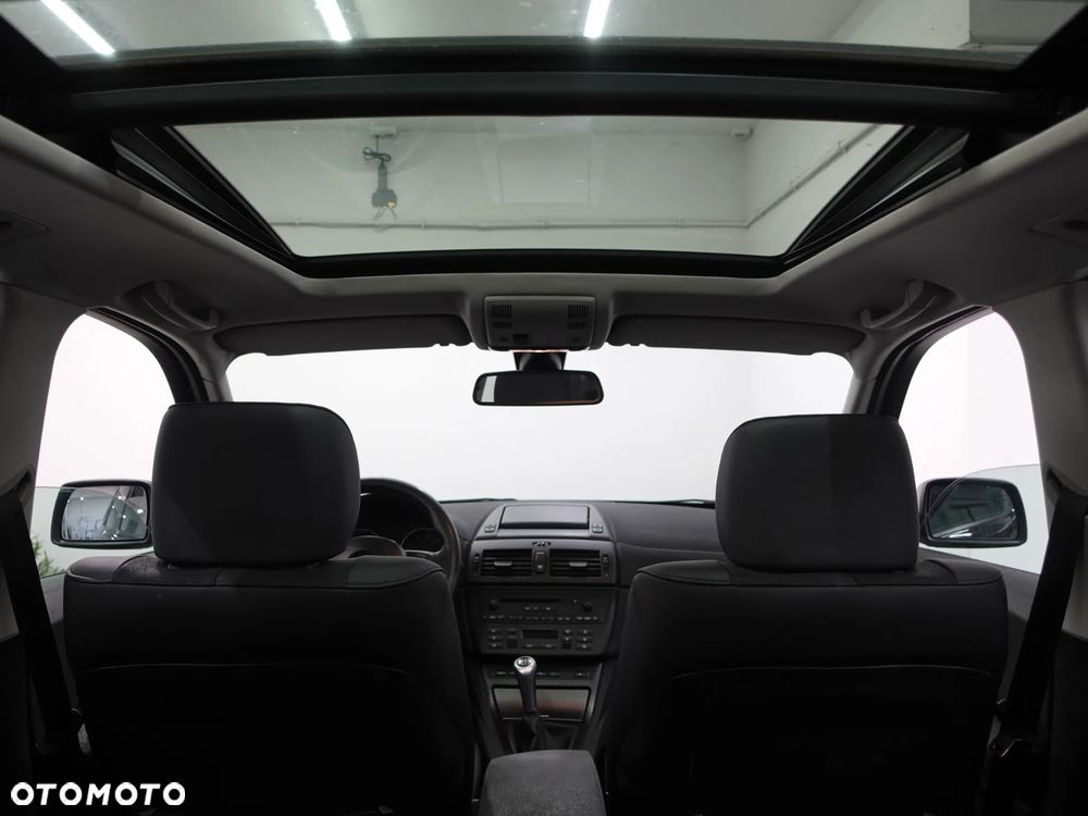 BMW X3 2.0d - 26