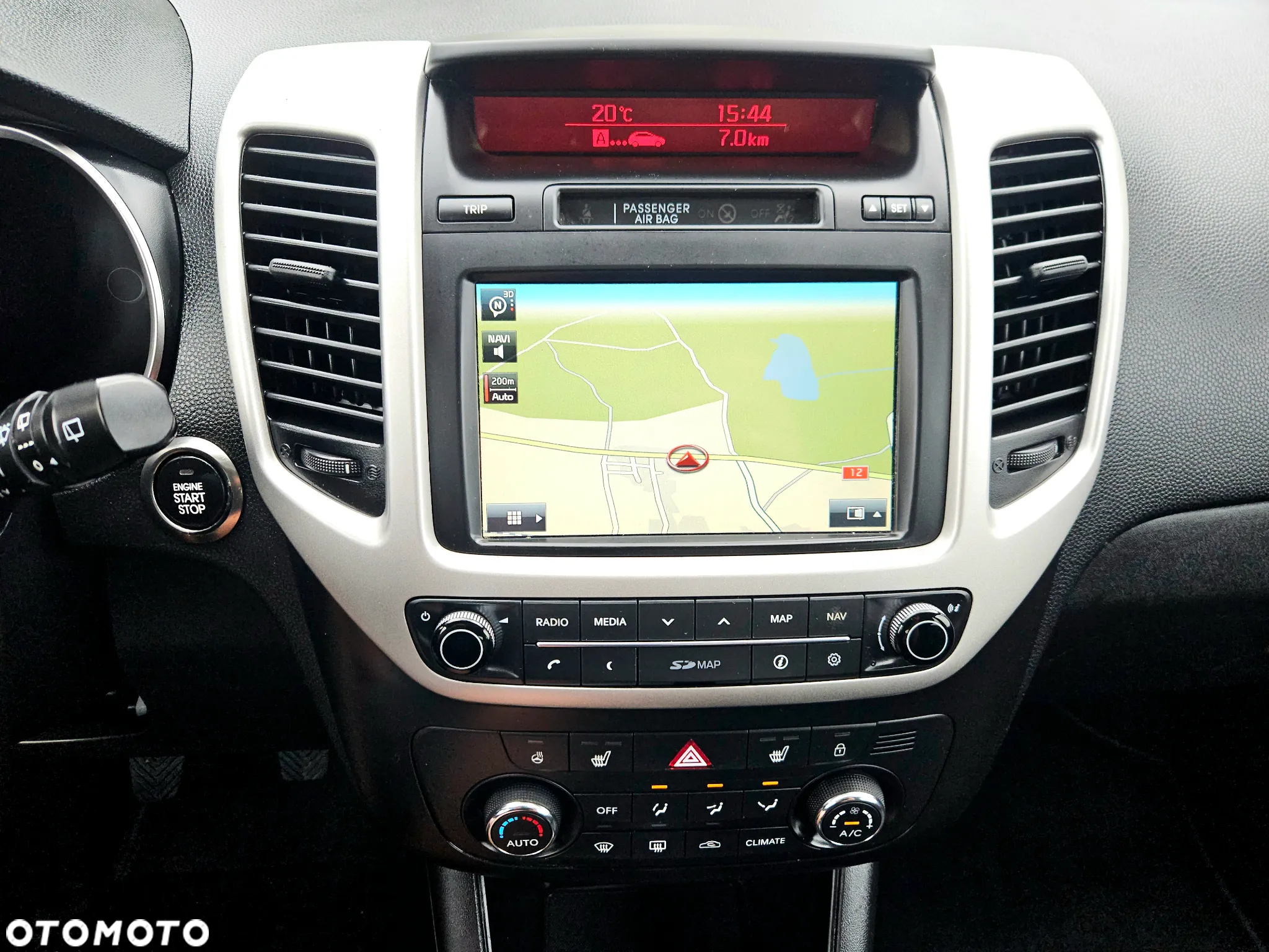 Kia Venga 1.6 CRDi 128 Fifa World Cup Edition - 34