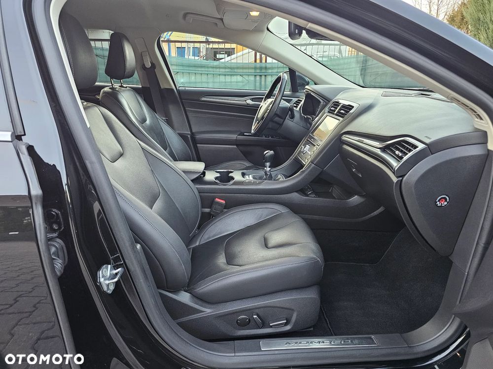 Ford Mondeo SW 2.0 EcoBlue Titanium - 30