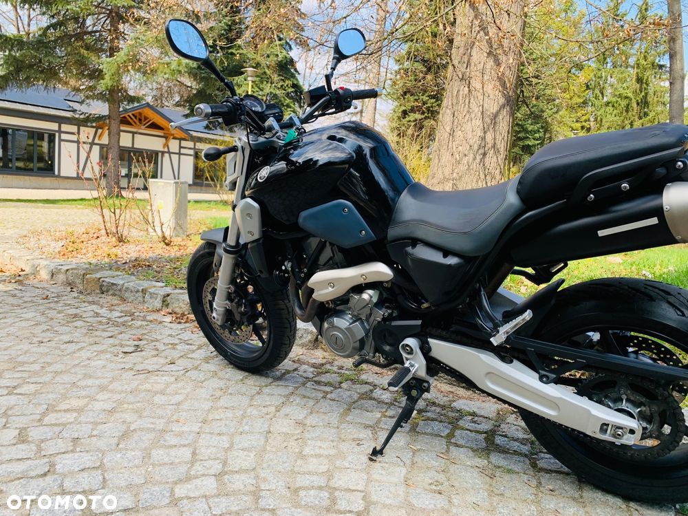 Yamaha MT - 3