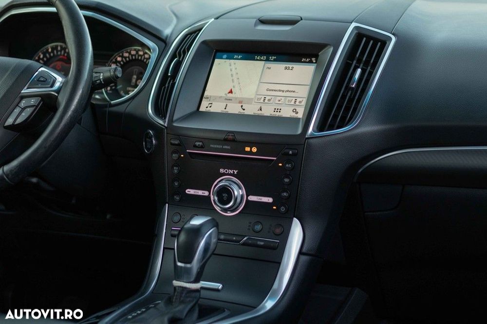 Ford Edge 2.0 TDCi Powershift Sport - 32