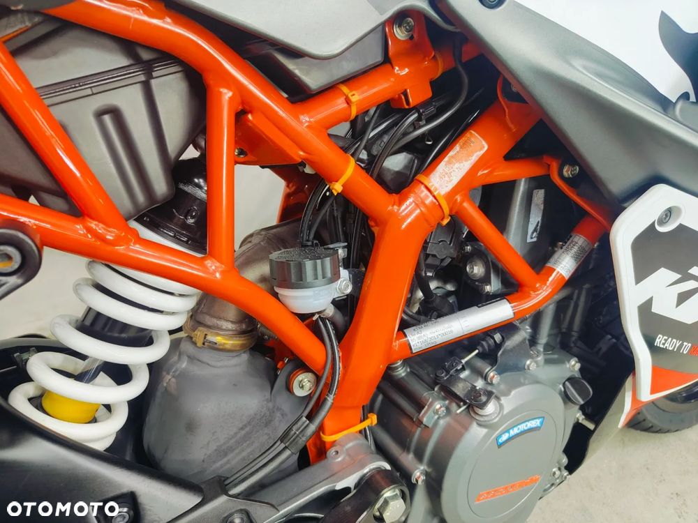KTM RC 390 - 8