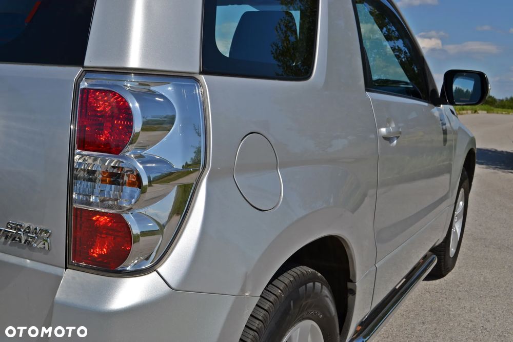 Suzuki Grand Vitara - 17