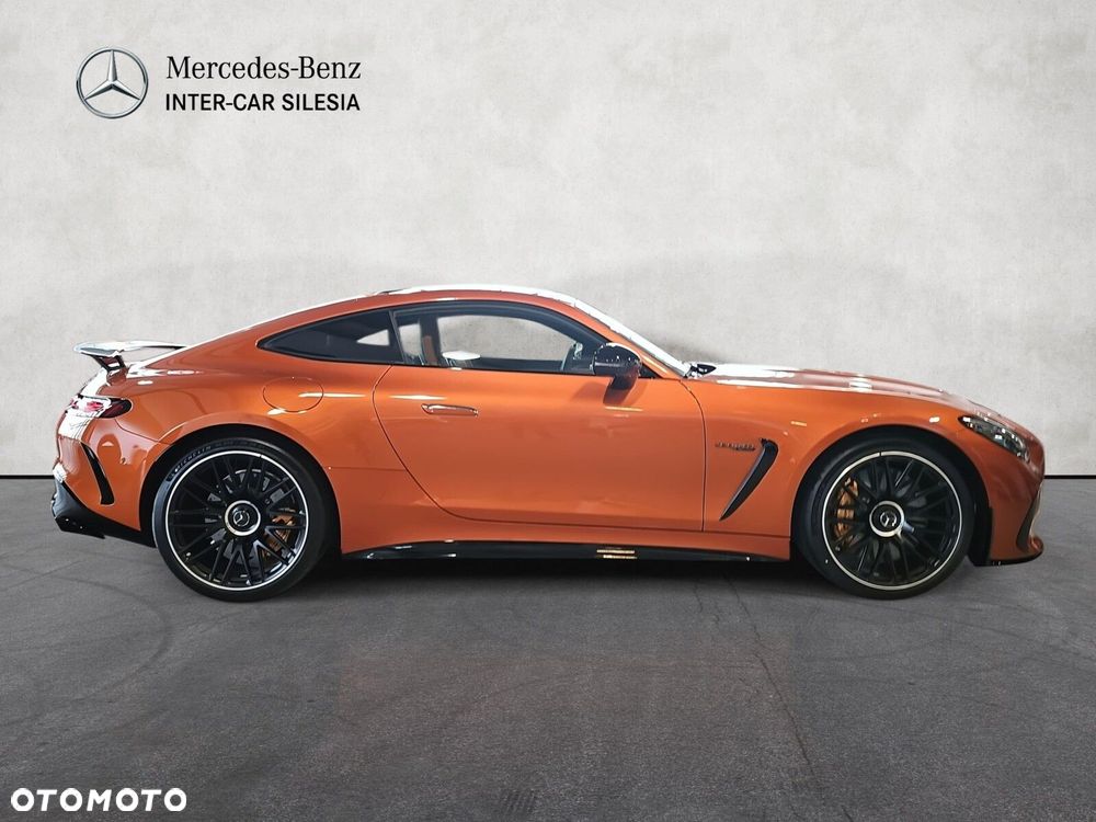 Mercedes-Benz AMG GT - 4