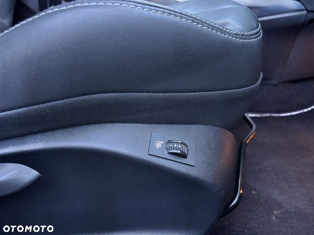 Peugeot 2008 1.6 VTi Allure - 15