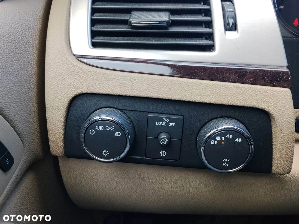 Cadillac Escalade - 15