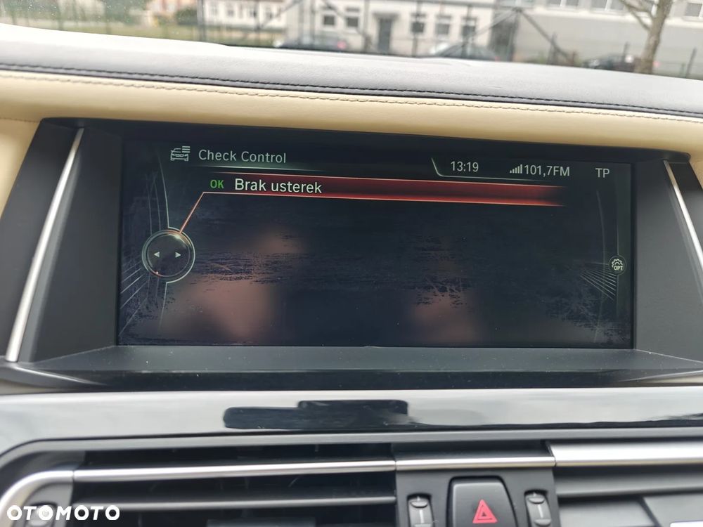 BMW Seria 7 740d xDrive - 30