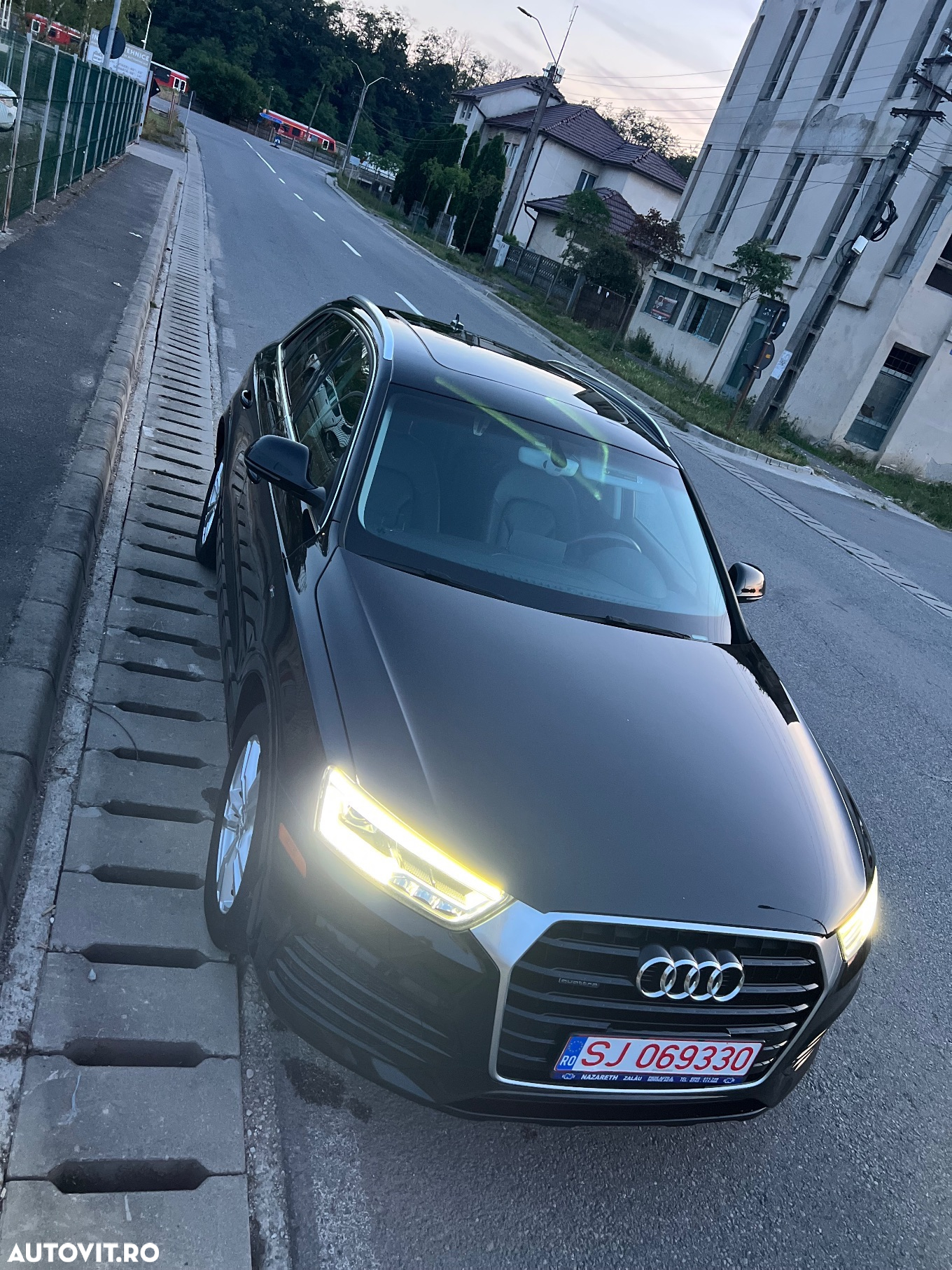 Audi Q3 2.0 TFSI Quattro S tronic - 16