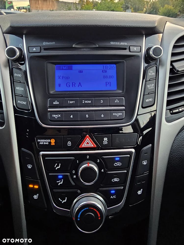 Hyundai i30 - 21