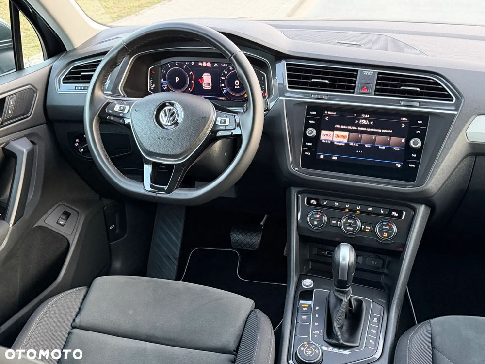 Volkswagen Tiguan - 23