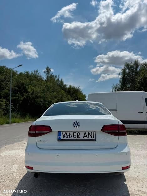 Volkswagen Jetta 1.2 TSI Comfortline - 10