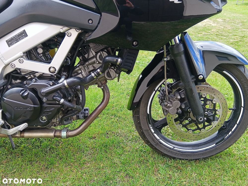 Suzuki DL - 6