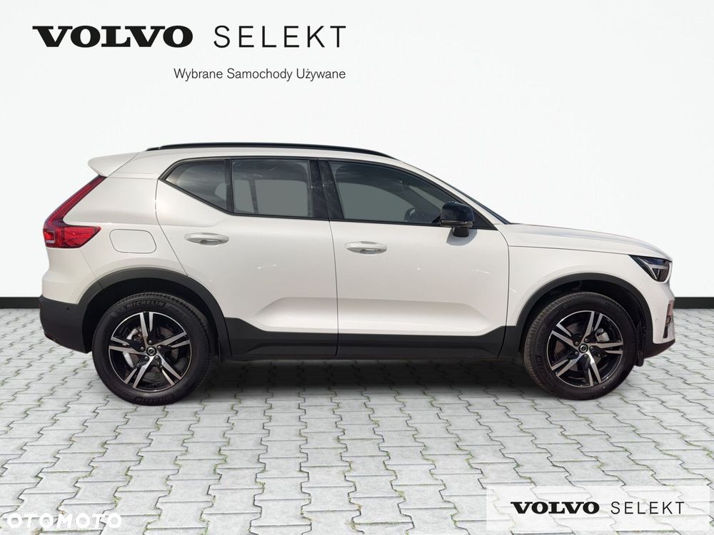 Volvo XC 40 B3 B DKG Plus Dark - 5
