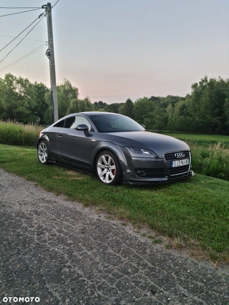 Audi TT Coupé - 1