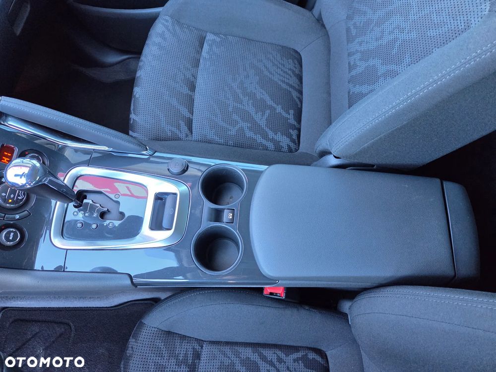 Peugeot 3008 HDi 160 Automatik Allure - 24