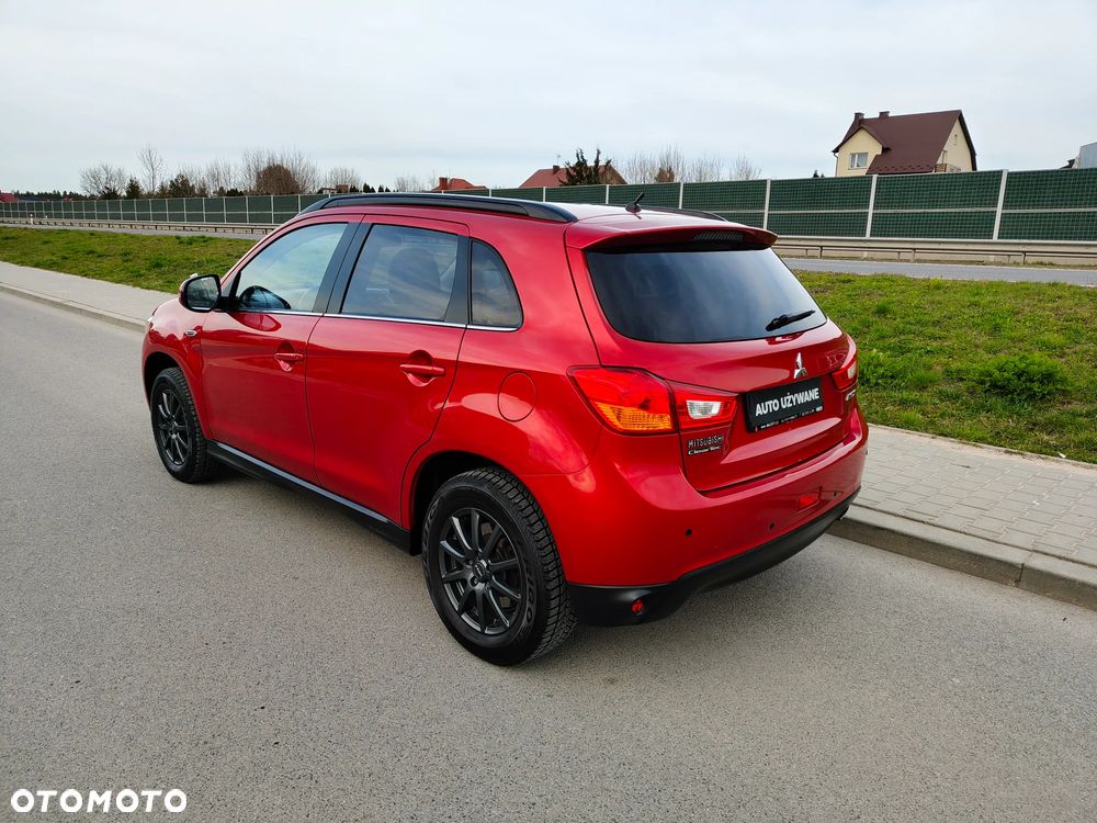 Mitsubishi ASX 1.6 Intense - 12