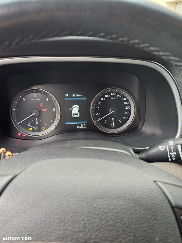 Hyundai Tucson 1.6 CRDi 4WD 7DCT Style - 4