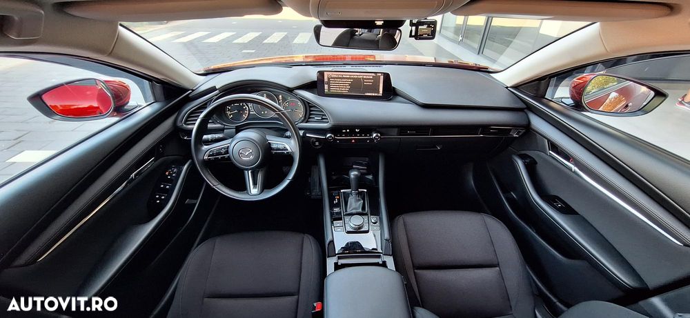 Mazda 3 e-Skyactiv G150 AT MHEV Exclusive-Line - 9