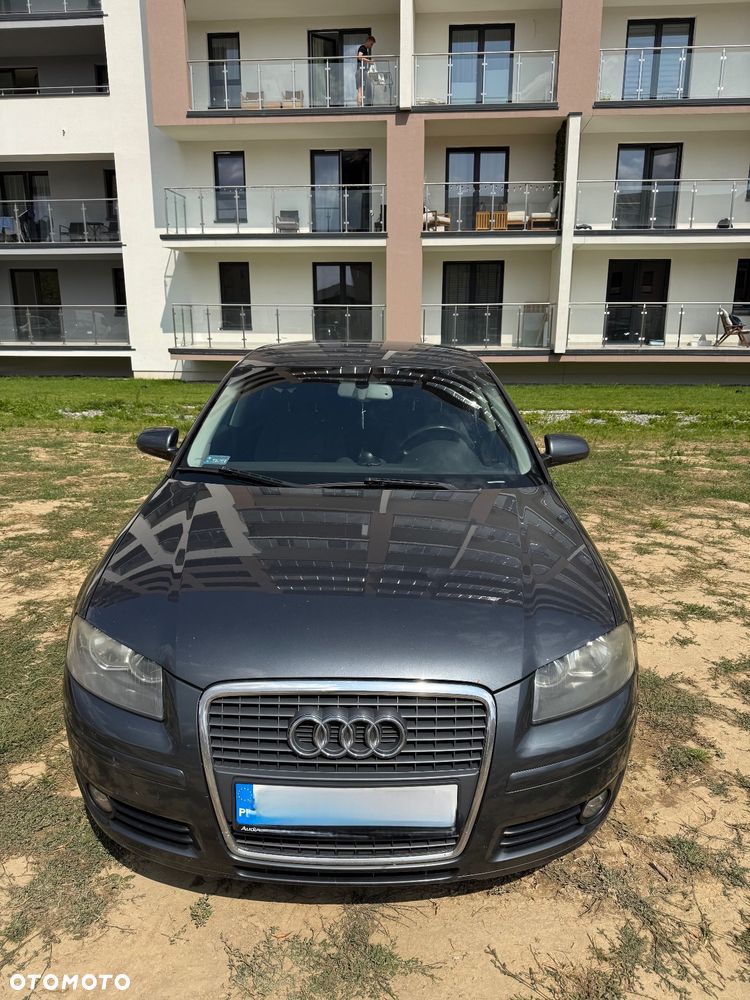 Audi A3 Sportback - 2