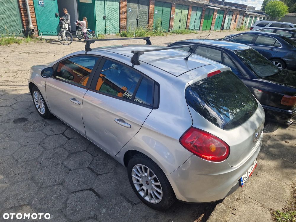 Fiat Bravo 1.4 16V Estiva Plus - 4